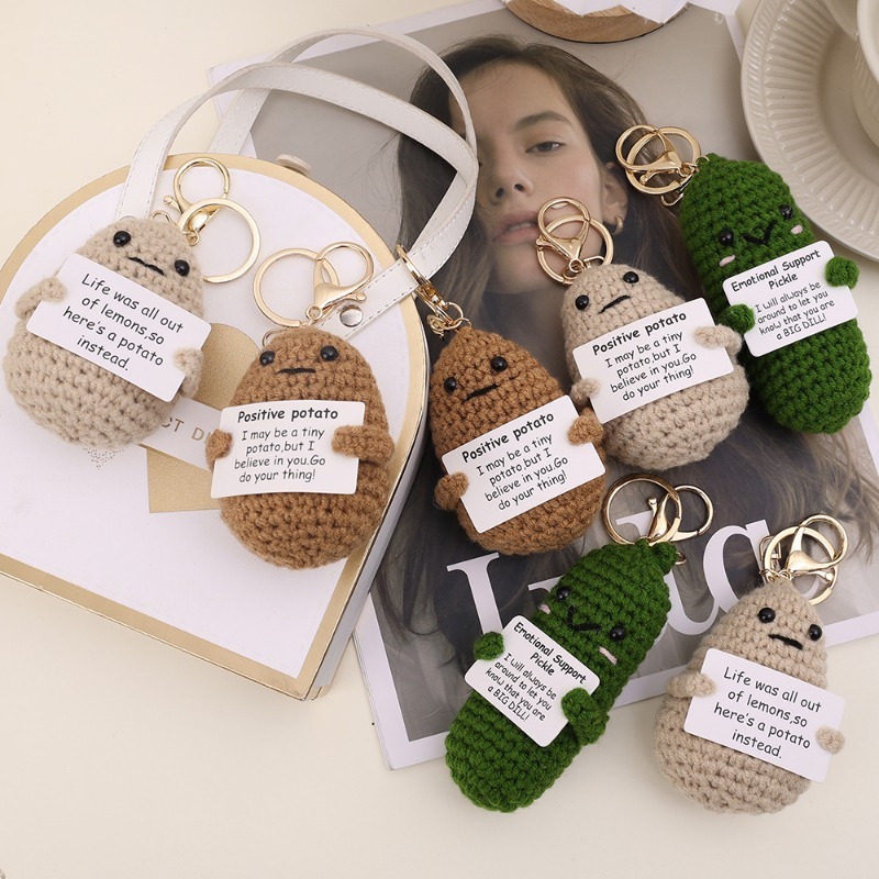 Inspirational Potato Cucumber  - Gaming Console Keychain 리뷰 및 가격