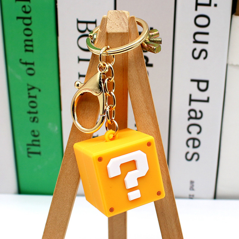 Creative Simulation Question M - Gaming Console Keychain 리뷰 및 가격